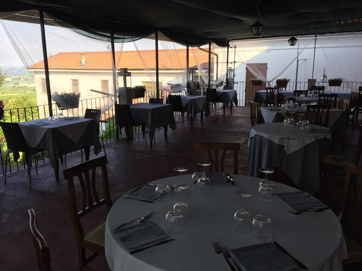 Il Duca Bianco Hotel Calosso Exterior photo